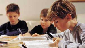 Como Motivar Jovens Escritores